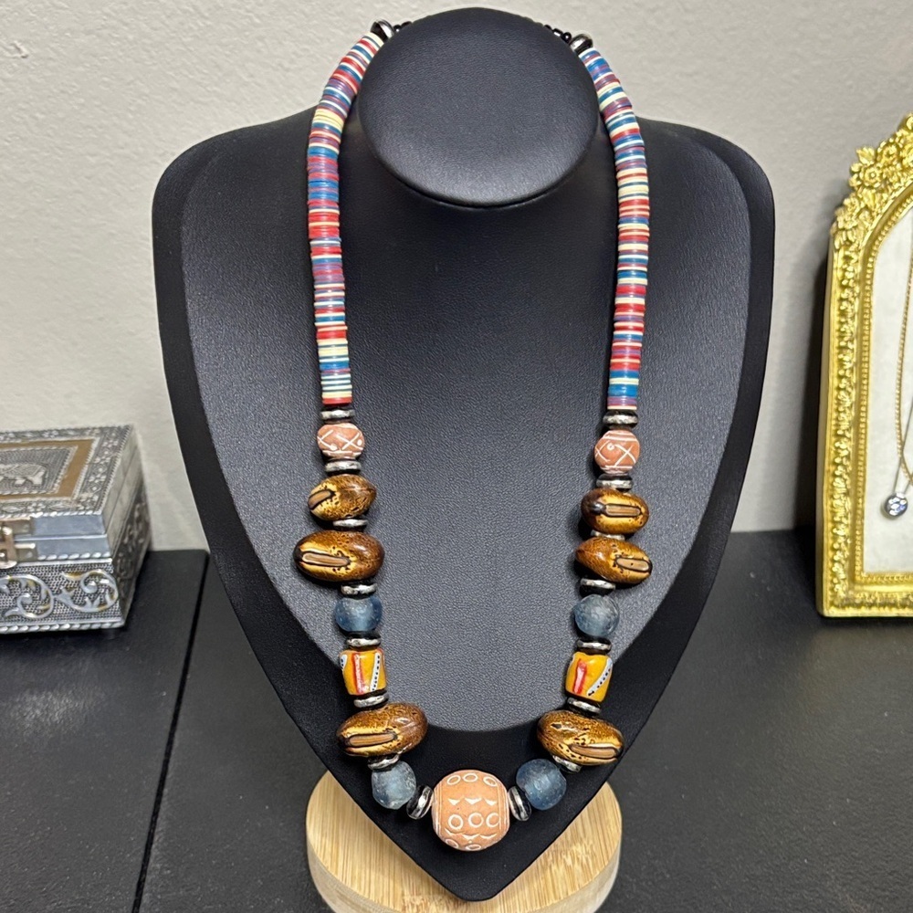 African VTG Handcrafted Kenyan Artistry Multicolor Beaded